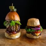 Hướng dẫn cách làm bánh hamburger đơn giản tại nhà