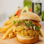 Cách làm hamburger gà siêu ngon cho bữa sáng thật hấp dẫn