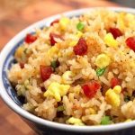 Đổi vị với cách làm cơm chiên khoai môn lạp xưởng hấp dẫn