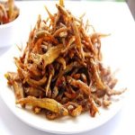 Cá cơm sốt me cay – Chua chua cay cay cho bữa ăn thêm vị