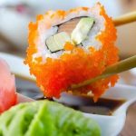 Cách làm sushi tôm đẹp mắt lại ngon miệng