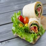 Ngon miệng và đẹp mắt với bữa sáng cùng sandwich cuộn