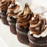 Cách làm bánh cupcake socola ngon không thễ cưỡng nổi