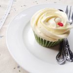 Cách làm bánh cupcake sầu riêng đơn giản hấp dẫn tại nhà