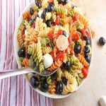 Salad pasta sắc màu – Cho cuộc sống thêm màu thêm vị