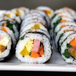 Cách làm cơm cuộn sushi Nhật Bản tại nhà