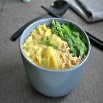 Thưởng thức hương vị ngọt đậm đà với mì hoành thánh