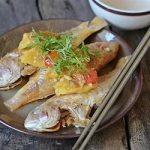 Thưởng thức cá hồng kho bằng từ bí quyết của đầu bếp nổi tiếng