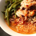 Cách làm mì ốc hến ngon ‘ngất ngây con gà tây’, cần gì ra quán!
