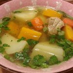 Cách nấu canh xương bò hầm khoai tây