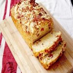 Cách làm bánh mì thịt xông khói ăn một là muốn ăn nhiều