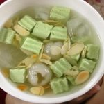 Cách nấu chè khúc bạch bằng bột rau câu đơn giản