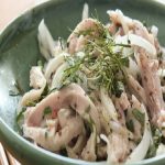 Thịt gà xé phay cho bữa ăn thêm hấp dẫn