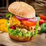 Cách làm hamburger heo đậm đà hương vị mới lạ