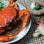 Cuối tuần rồi, vào bếp trổ tài món cua rang me cho gia đình nào, đơn giản lắm nè!