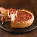 Cách làm pizza Chicago tại nhà ngon đúng chuẩn