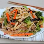 Cách làm bún gạo xào tại nhà