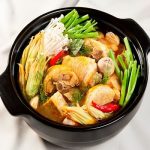 Cách nấu lẩu gà chua cay siêu ngon đơn giản tại nhà