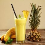 Cách làm sinh tố chuối dứa thơm ngon và tươi mát