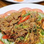 Cách làm món thịt heo xào sả ớt thơm ngon