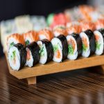 Cách làm sushi cuộn đơn giản mà ngon miệng