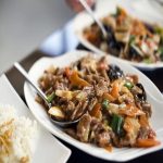 Đổi mới khẩu vị gia đình với thịt bò xào dứa thơm ngon và bổ dưỡng
