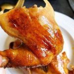 Cho nửa con gà vào nồi cơm điện và làm theo cách này, có món ngon cực phẩm mà chẳng tốn công