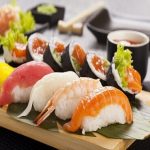 Cách làm món sushi Nhật Bản đơn giản và nhanh chóng để chiêu đãi gia đình