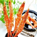 Hướng dẫn cách làm tôm xiên nướng bơ tỏi nhâm nhi cuối tuần