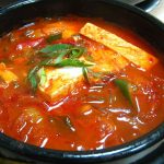Cách nấu canh kim chi Hàn Quốc ngon cho ngày giá lạnh