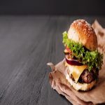 Thơm ngon bổ dưỡng với bánh mì hamburger tại nhà