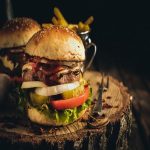 Cách làm bánh hamburger tại nhà ngon mà rẻ