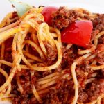 Mách bạn cách làm mì spaghetti sốt cà chua ngon đúng điệu