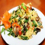 Cách làm ếch xào măng cho bữa cơm thêm ngon miệng