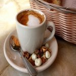 Lạ miệng với cách làm cà phê trứng cực thơm ngon