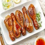 Cách làm gà nướng mật ong thơm vàng cho bữa tối gia đình thêm ấm cúng