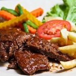 Cách làm thịt bò bít tết khoai tây ngon như nhà hàng