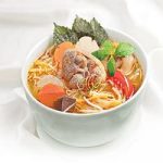 Cách nấu bún giò heo miền Nam đơn giản cho buổi sáng bận rộn