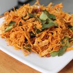 Cuối tuần rảnh rỗi làm khô gà lá chanh cực ngon cho chồng nhậu chơi!