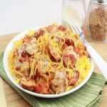 Cách làm món mỳ Ý xiên xúc xích cực ngon lạ mắt