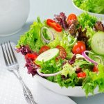 Giải ngấy với cách làm salad trộn dầu giấm đơn giản tại nhà