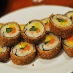 Lạ miệng với cách làm sushi chiên ngon đơn giản ngay tại nhà
