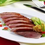 Cách làm vịt xá xíu đẹp mắt ngon cơm chiêu đãi cả gia đình