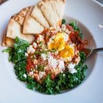 Shakshuka – Trứng chần sốt cà siêu ngon siêu dễ 