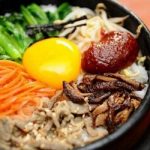 Cùng bắt tay thực hiện cách làm cơm trộn kim chi Hàn Quốc ngon lạ