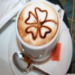 Cách pha chế 1 tách capuchino thơm ngon và hấp dẫn cho ngày cuối tuần