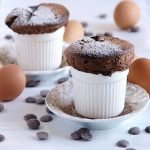 Nhâm nhi với món bánh soufflé chocolate cho bữa ăn thêm thú vị