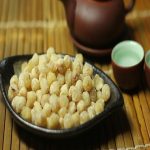 Học tủ cách làm mứt hạt sen cho ngày rảnh rỗi