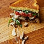 Cách làm bánh sandwich kẹp cho buổi sáng cuối tuần ngon khó cưỡng
