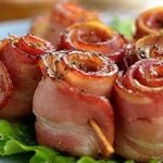 Đổi gió với món thịt xông khói cuộn cà chua bi